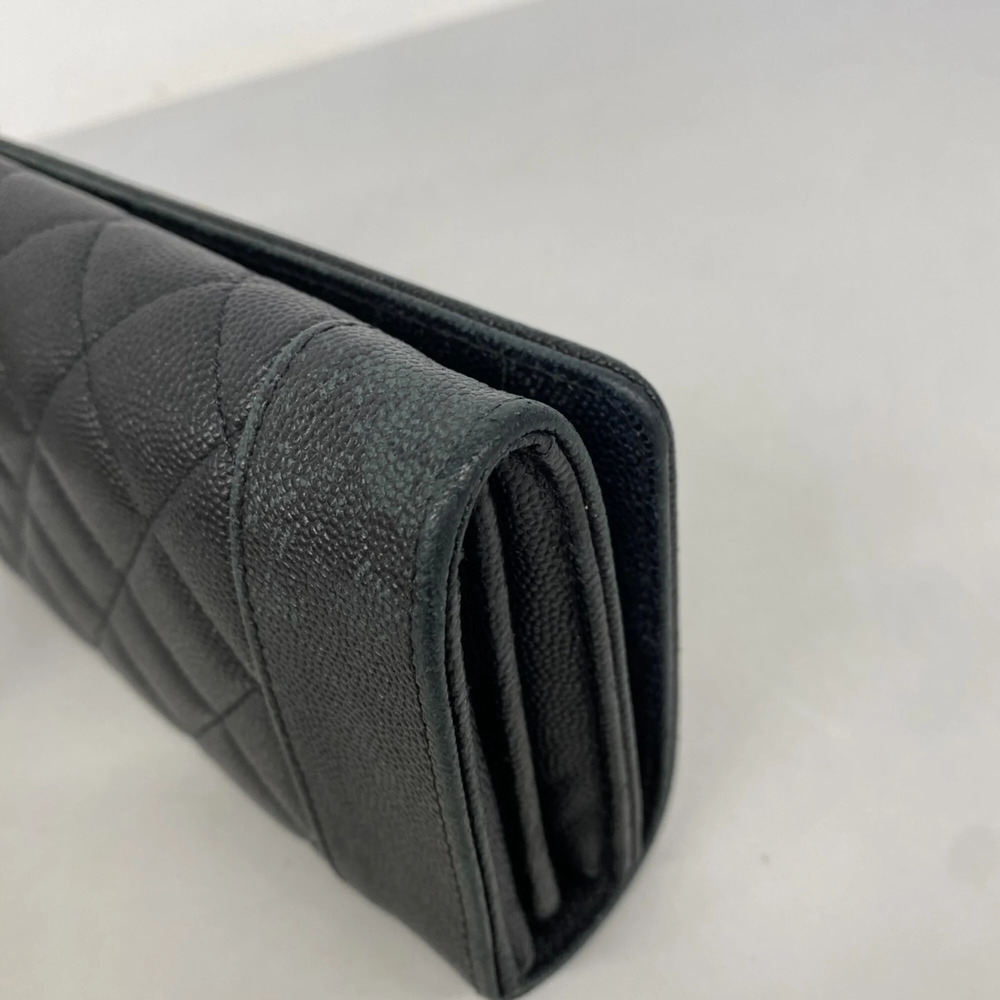 CHANEL Authentic Black Caviar Leather Wallet - Picture 5 of 9